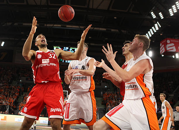 手在实时比 手在实时比