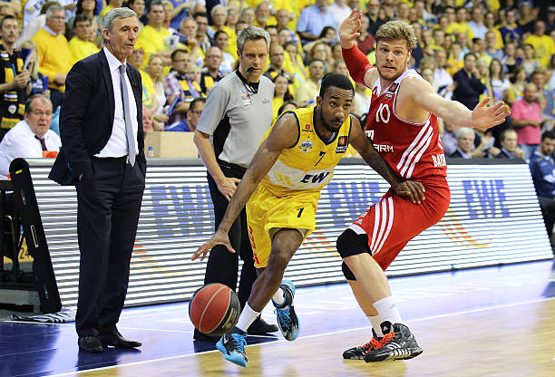 在比赛开始 在比赛开始