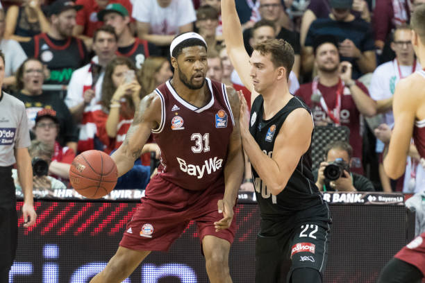 个赛季中 个赛季中