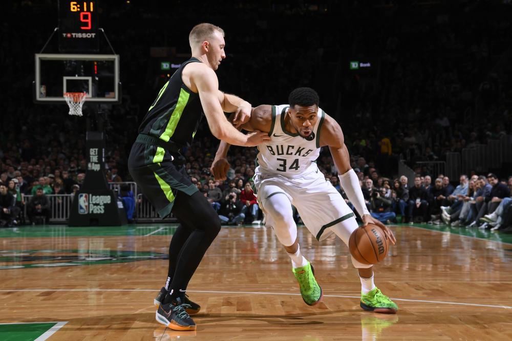 很多球迷都 很多球迷都